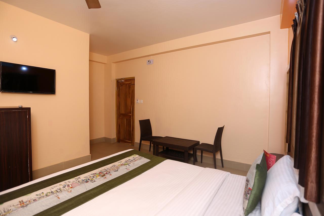 מלון פורי Krishna Residency מראה חיצוני תמונה